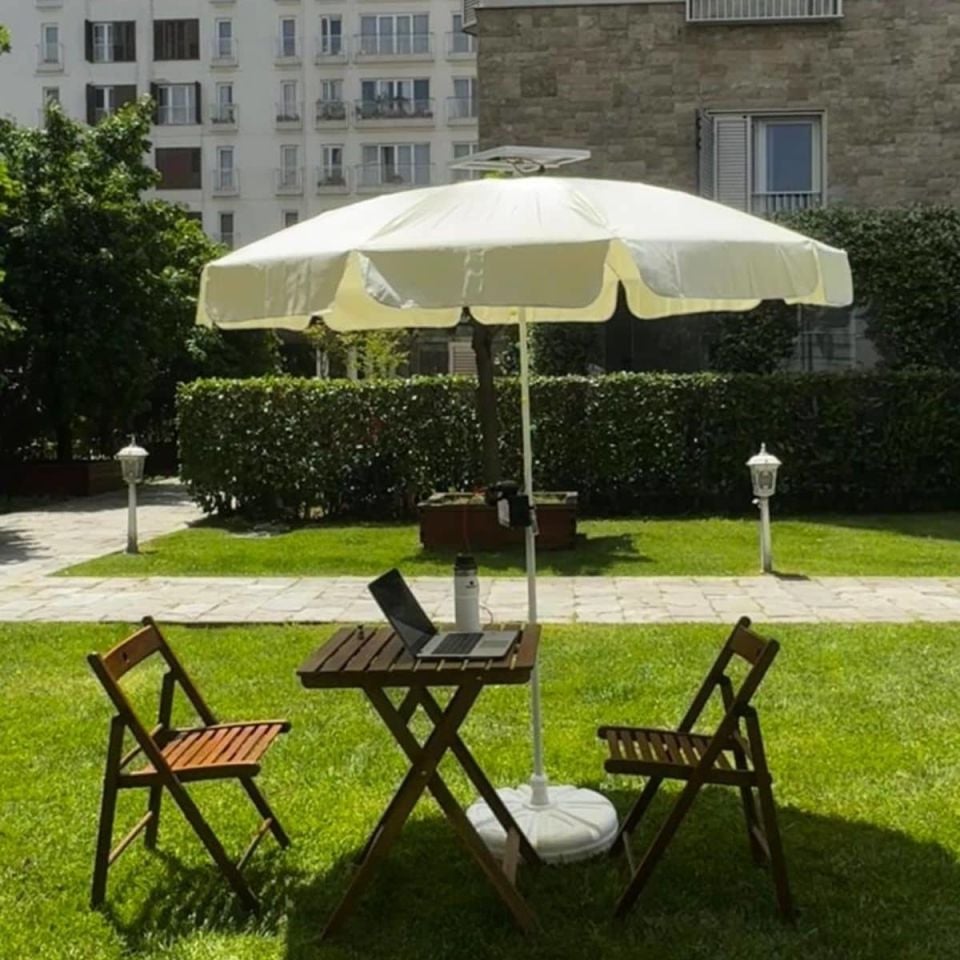 Ibattery Güneş Enerjili Şemsiye 12V 6A